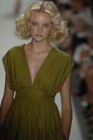 photo 5 in Caroline Trentini gallery [id191486] 2009-10-20