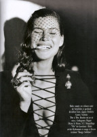 Carre Otis photo #