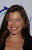 Carre Otis photo #