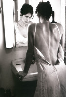 Carrie Anne Moss photo #