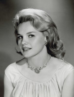 Carroll Baker photo #