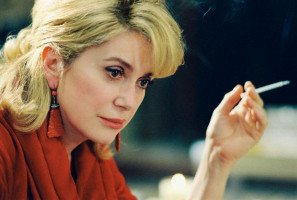 Catherine Deneuve photo #