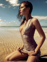 Catherine McNeil photo #