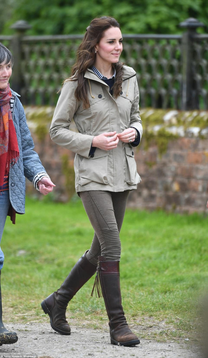 Catherine, Duchess of Cambridge: pic #930356