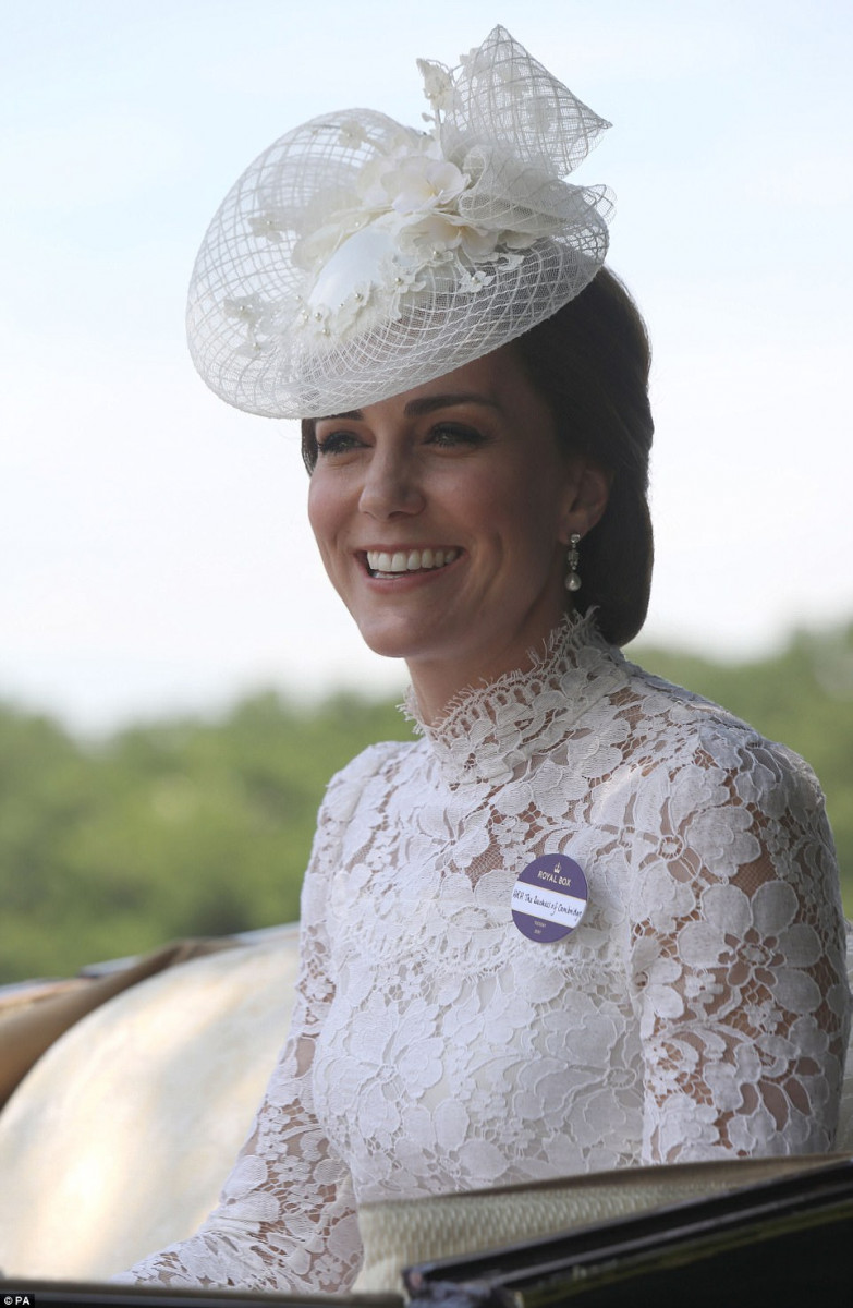 Catherine, Duchess of Cambridge: pic #945141