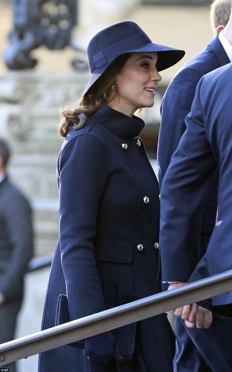Catherine, Duchess of Cambridge: pic #989753
