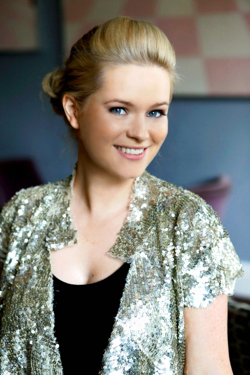 Cecelia Ahern : pic #1099088