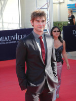 photo 17 in Chace Crawford gallery [id284935] 2010-09-08
