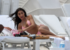 Chantel Jeffries photo #