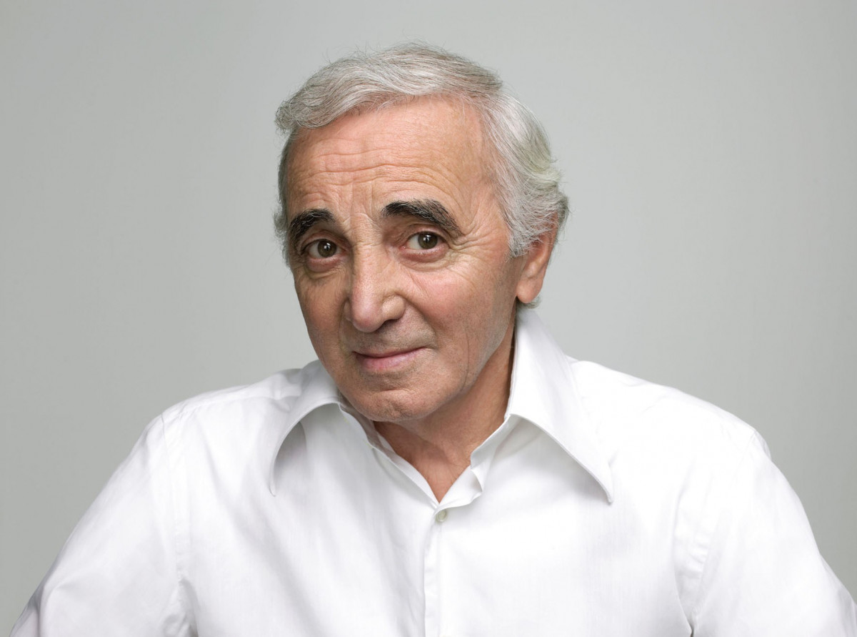 Charles Aznavour: pic #416713