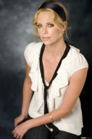 Charlize Theron pic #156226