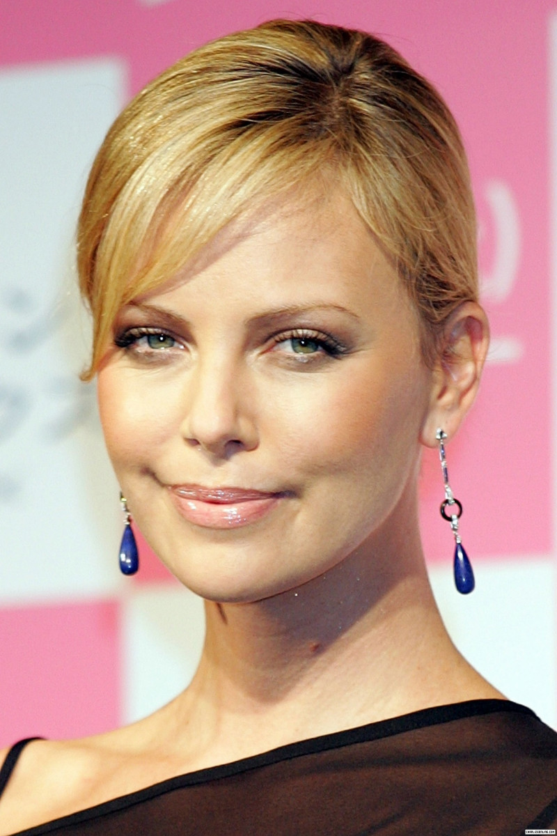 Charlize Theron: pic #159858