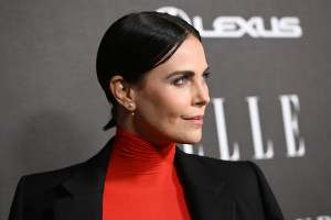 Charlize Theron pic #1319825
