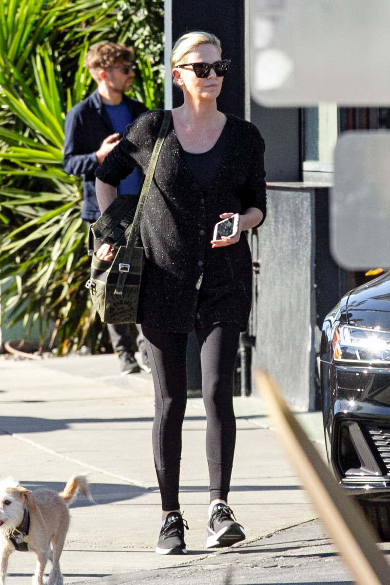 Charlize Theron: pic #1101214