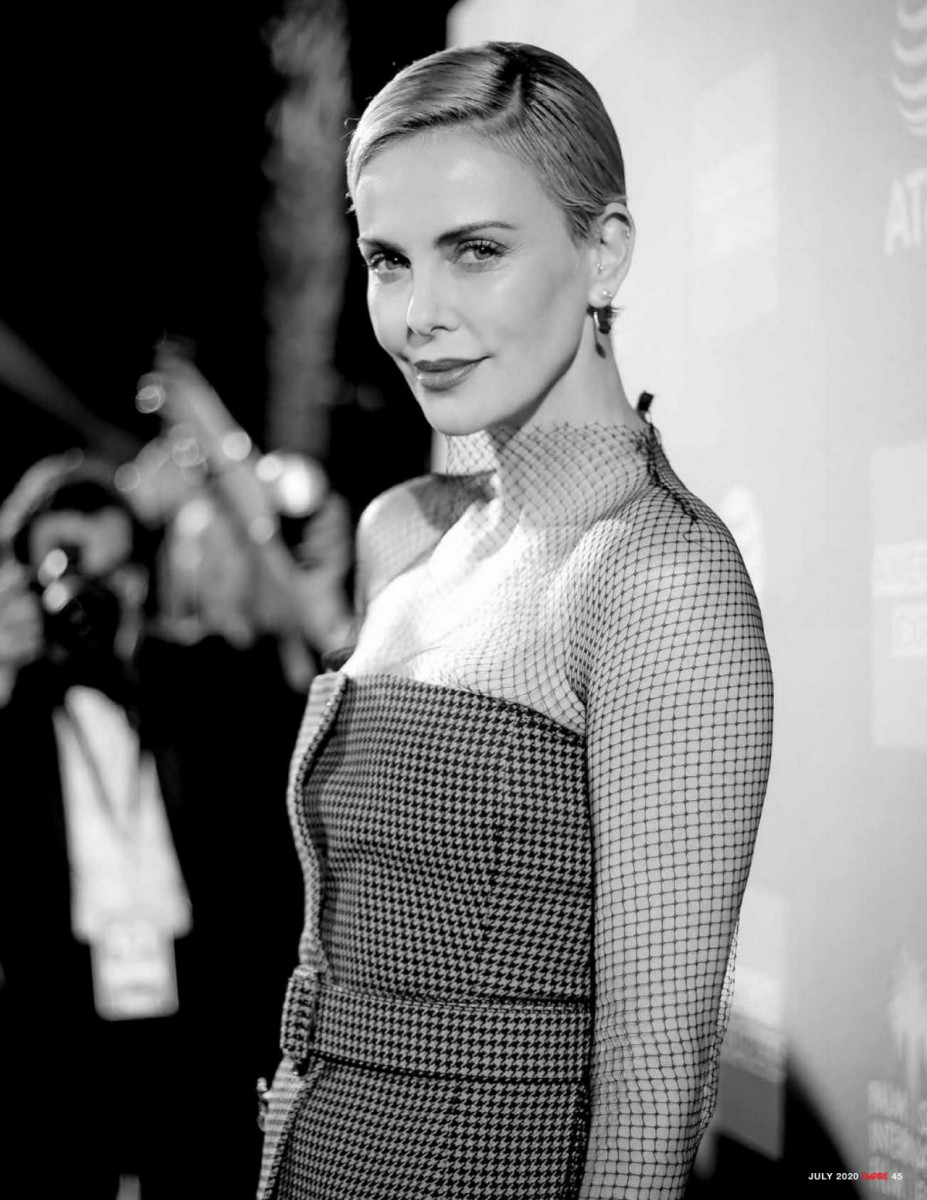 Charlize Theron: pic #1221561