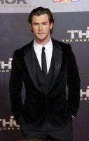 Chris Hemsworth photo #