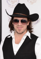 Christian Kane  pic #648257