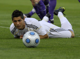 photo 3 in Cristiano Ronaldo gallery [id453265] 2012-02-29
