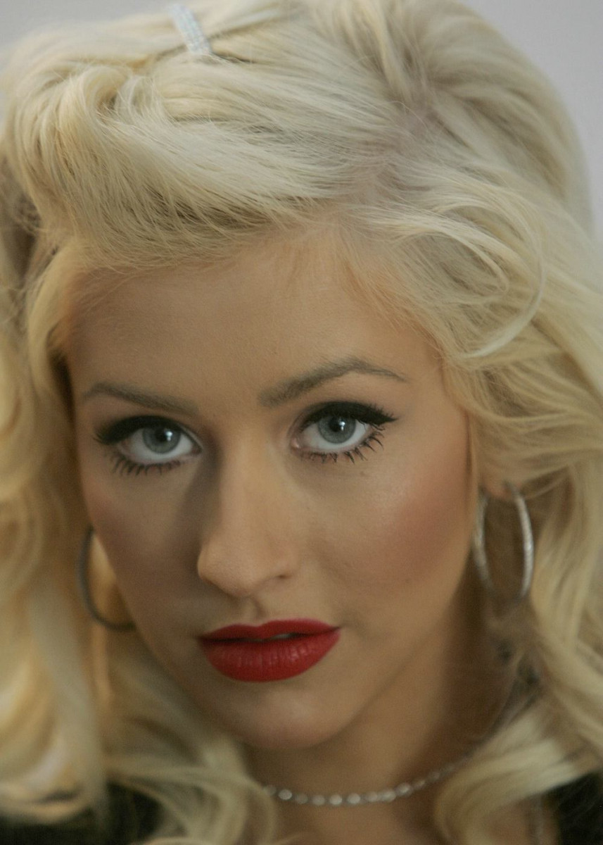 Christina Aguilera photo 1685 of 10848 pics, wallpaper - photo #165330 ...