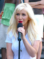 Christina Aguilera photo #