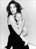 Cindy Crawford photo #