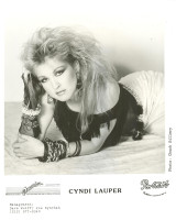 Cindy Lauper photo #