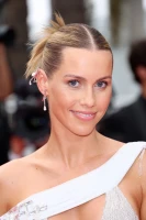 photo 14 in Claire Holt gallery [id1304338] 2022-07-06