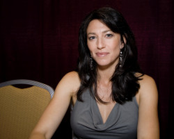 Claudia Black photo #