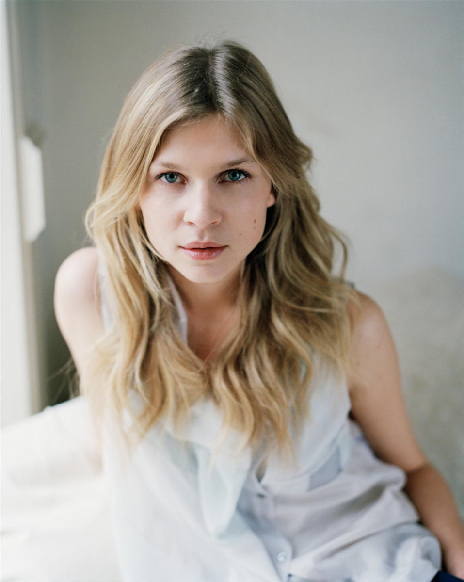 Clemence Poesy: pic #195045