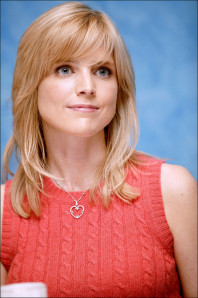 Courtney thorne smith pictures