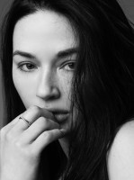 Crystal Reed photo #