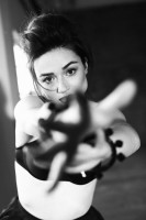 Crystal Reed photo #