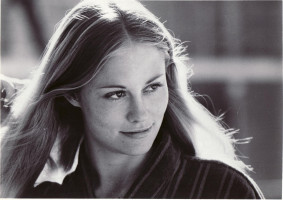 Cybill Shepherd photo #