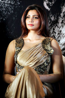 Daisy Shah photo #