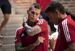 Daniel Agger  photo #