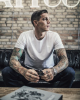 Daniel Agger  photo #