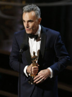 Daniel Day-Lewis photo #