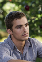 Dave Franco photo #