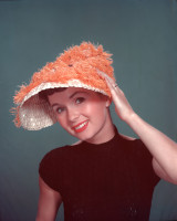 Debbie Reynolds photo #