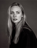 Deborah Ann Woll photo #