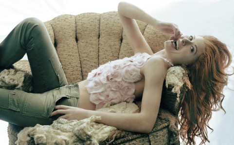 photo 3 in Debra Messing gallery [id97928] 2008-06-12