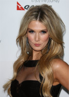 Delta Goodrem pic #438026