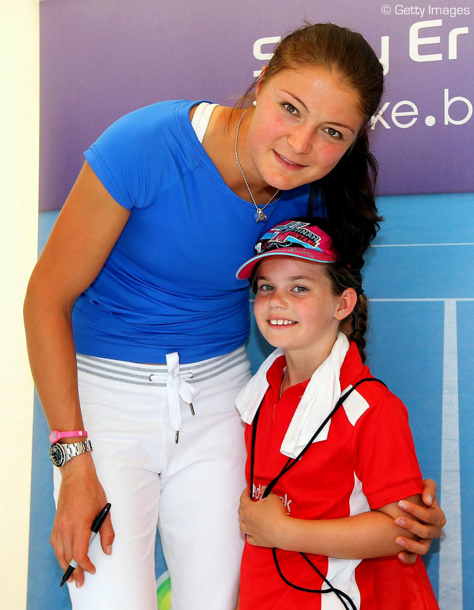 Dinara Safina photo 8 of 50 pics, wallpaper photo 233953 ThePlace2