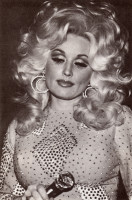 photo 3 in Dolly Parton gallery [id367006] 2011-04-11