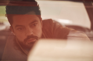 Dominic Cooper photo #