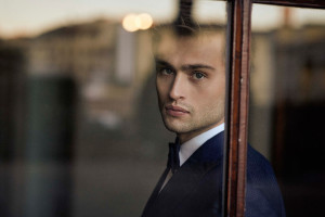 Douglas Booth photo #