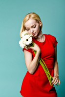 Dove Cameron photo #