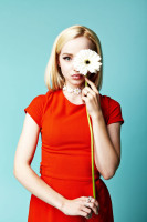 Dove Cameron photo #