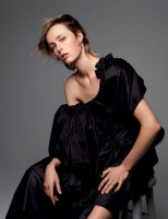 photo 5 in Edie Campbell gallery [id1196114] 2019-12-24
