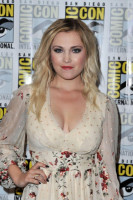 Eliza Taylor photo #